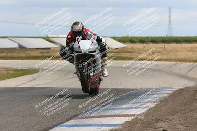 media/Apr-26-2024-TrackDaz (Fri) [[c4b677d280]]/B Group/120pm (Wheelie Bump)/